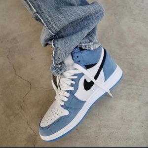 Meet your Posher, Havoccmr.